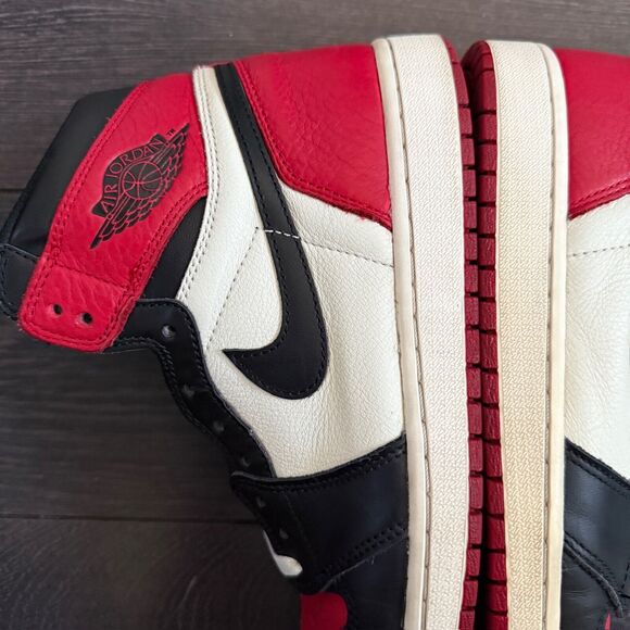 Jordan 1 Retro High Bred Toe 555088-610 Men's 10 - Picture 9 of 15